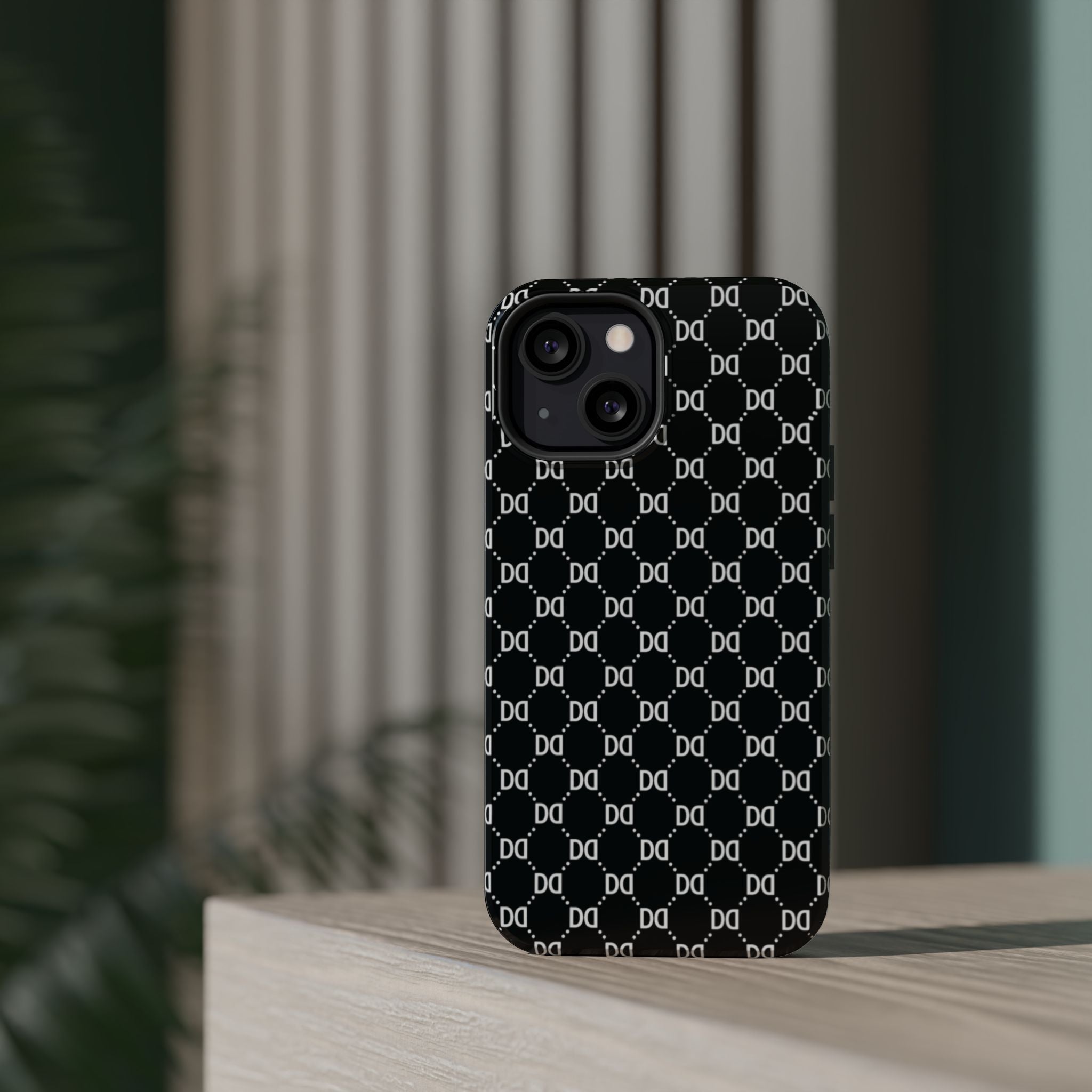 DD Monogram Pattern Magnetic Phone Case