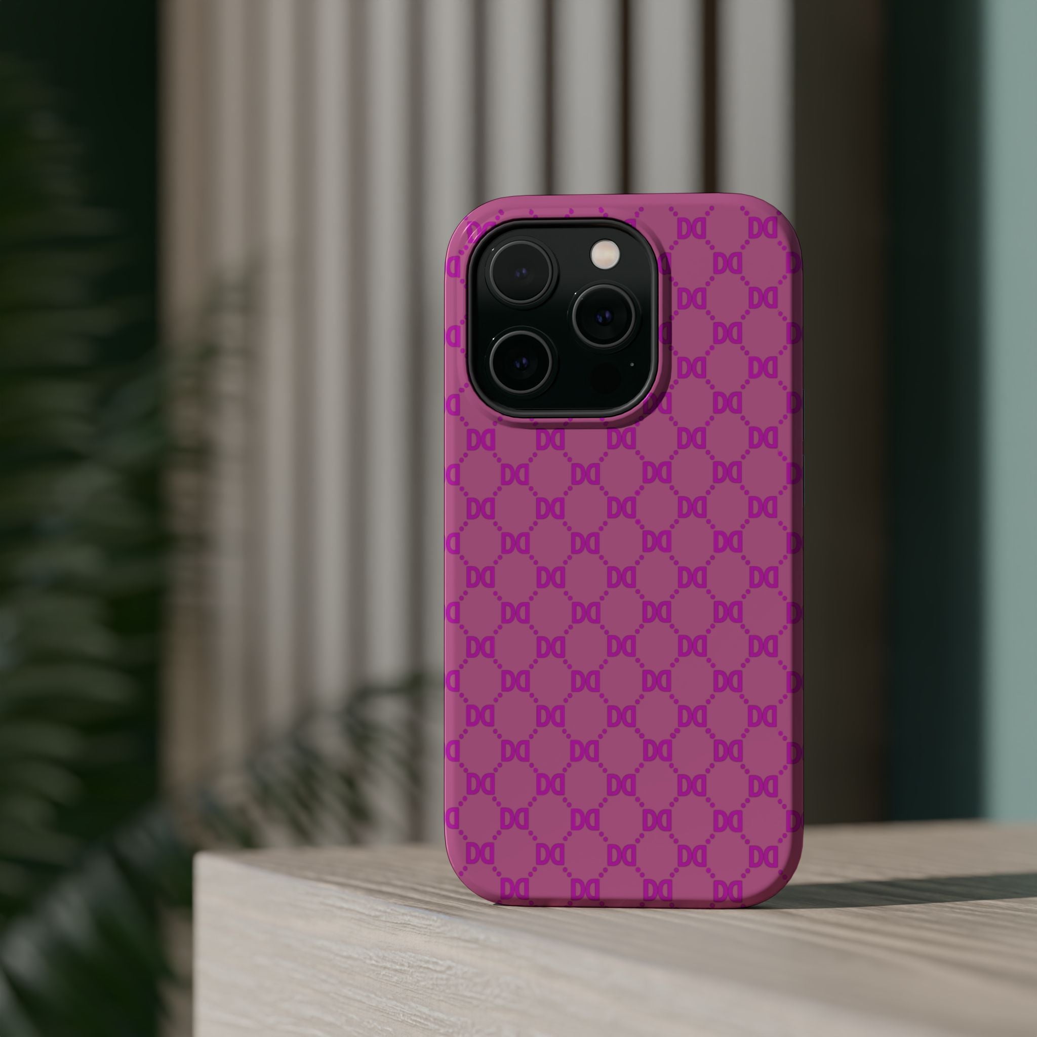 DD Monogram Pattern Magnetic Phone Case