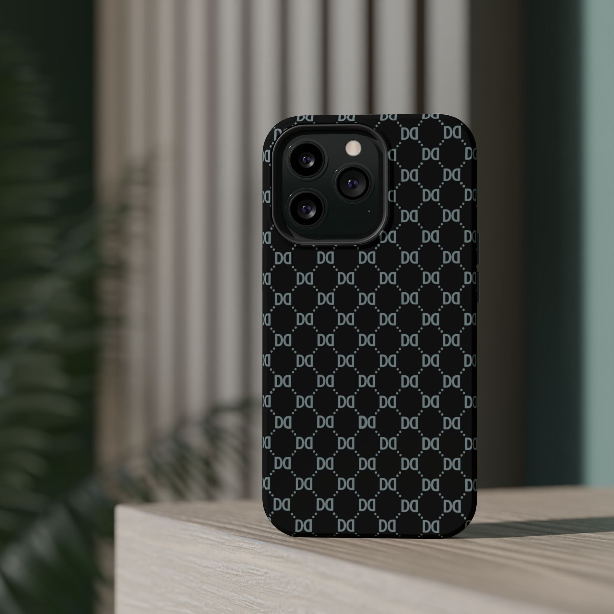 DD Monogram Pattern Magnetic Phone Case