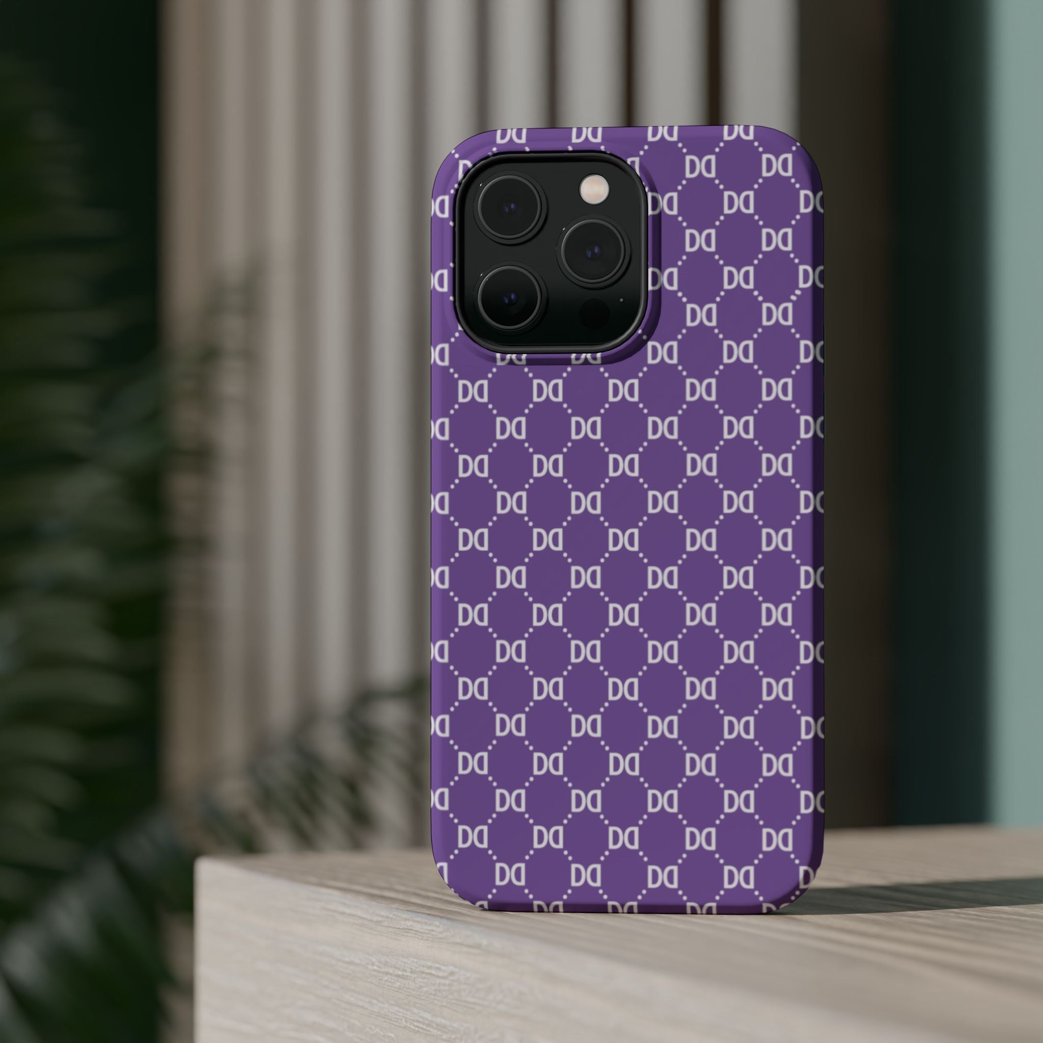 DD Monogram Pattern Magnetic Phone Case