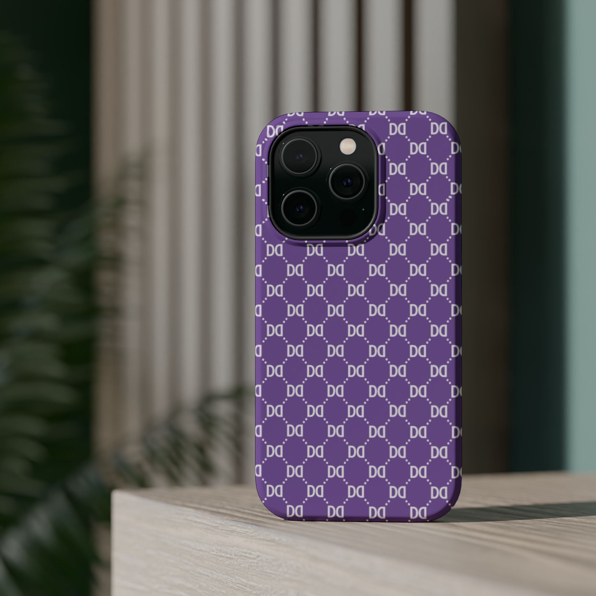 DD Monogram Pattern Magnetic Phone Case