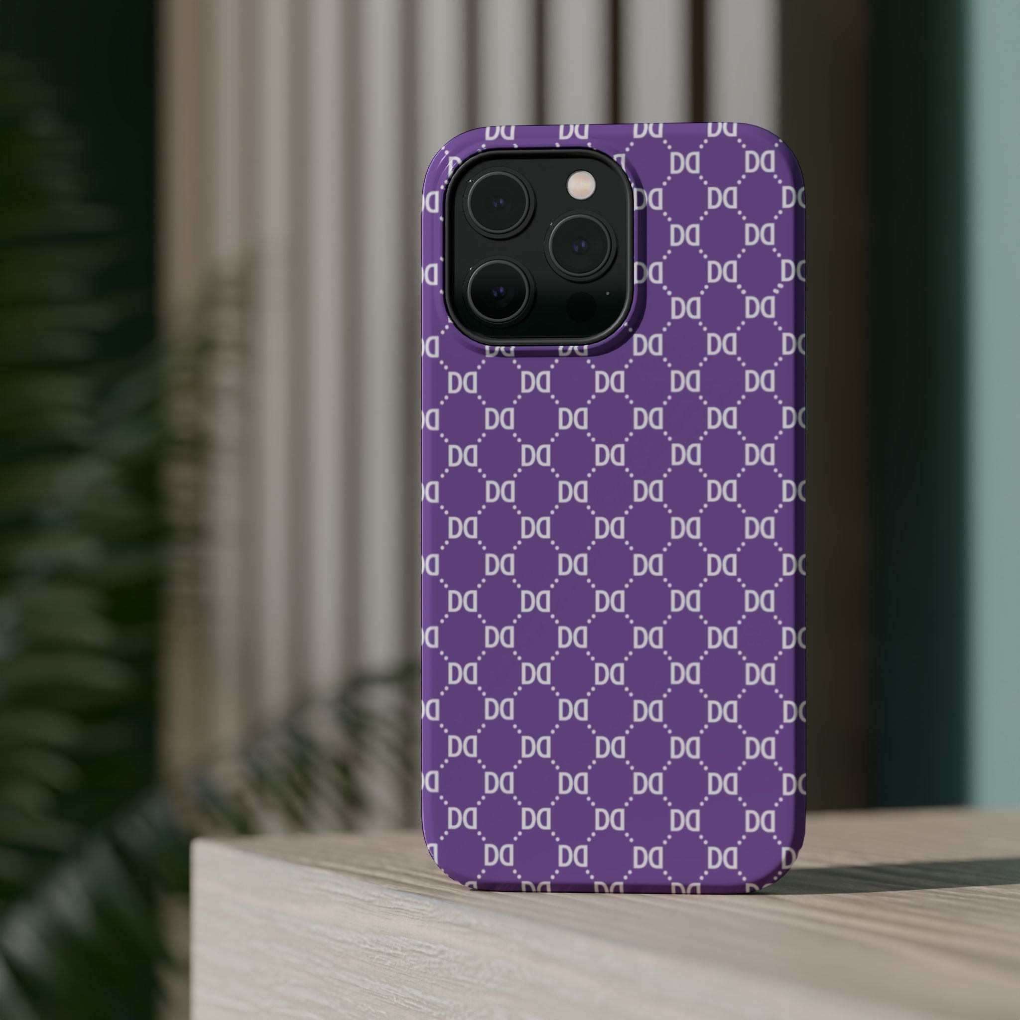DD Monogram Pattern Magnetic Phone Case