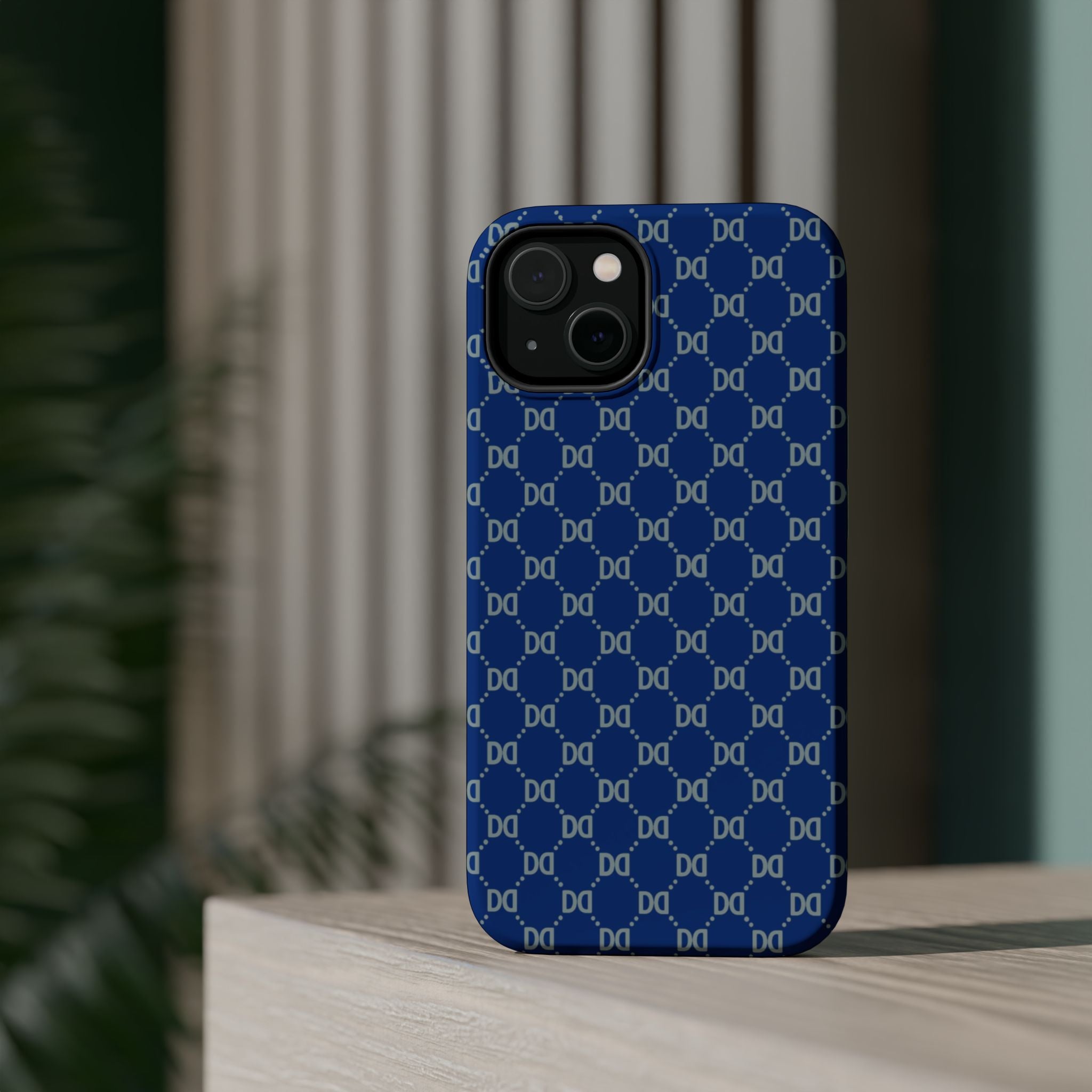 DD Monogram Pattern Magnetic Phone Case