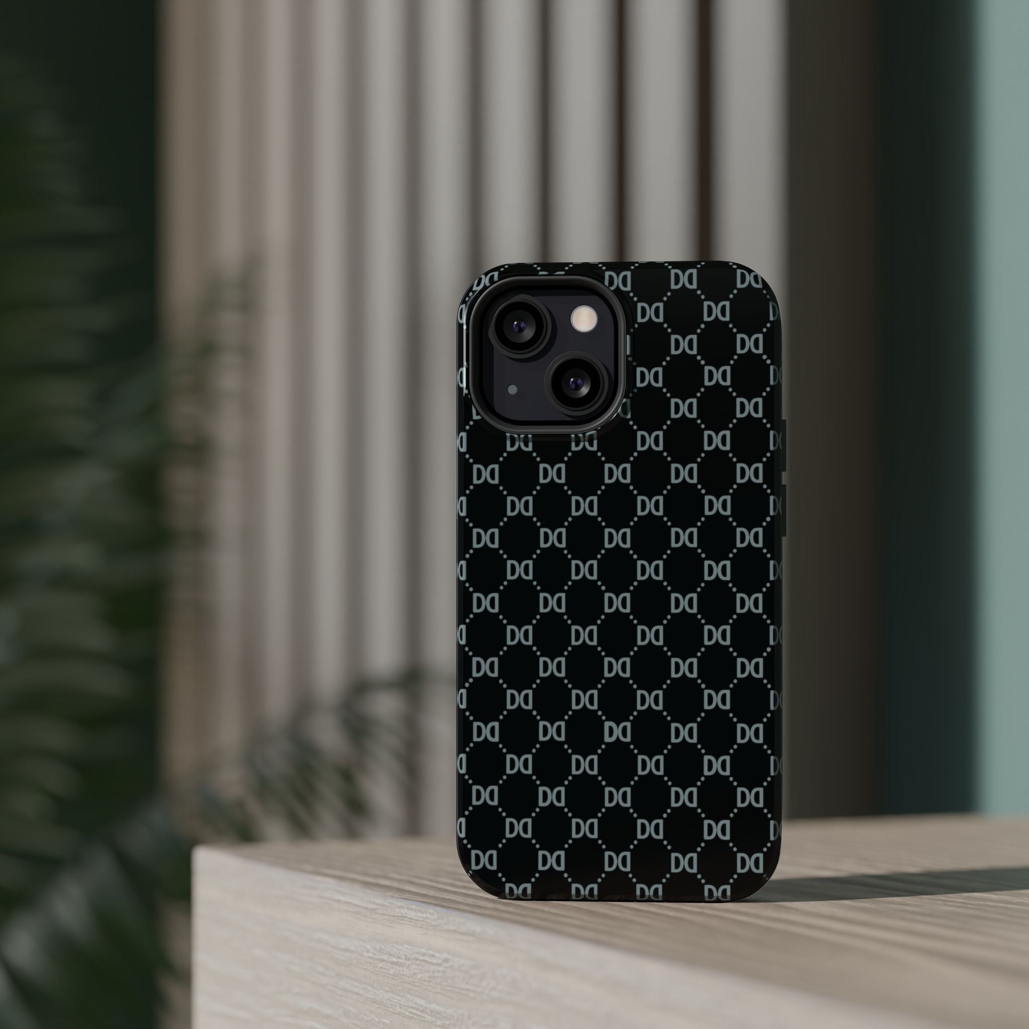 DD Monogram Pattern Magnetic Phone Case