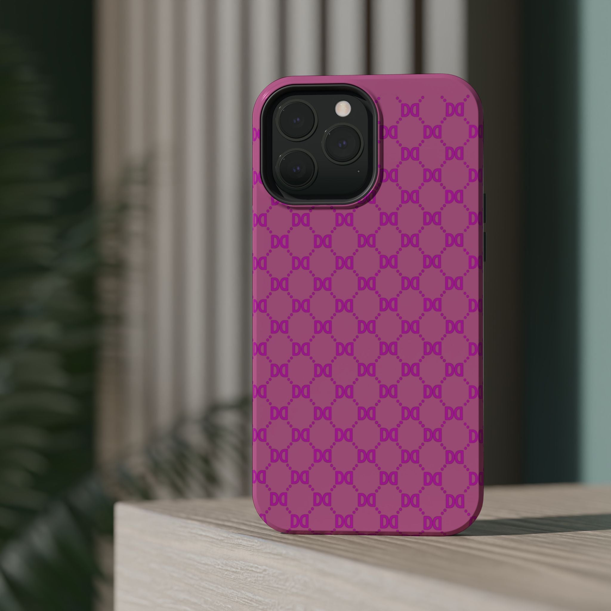 DD Monogram Pattern Magnetic Phone Case