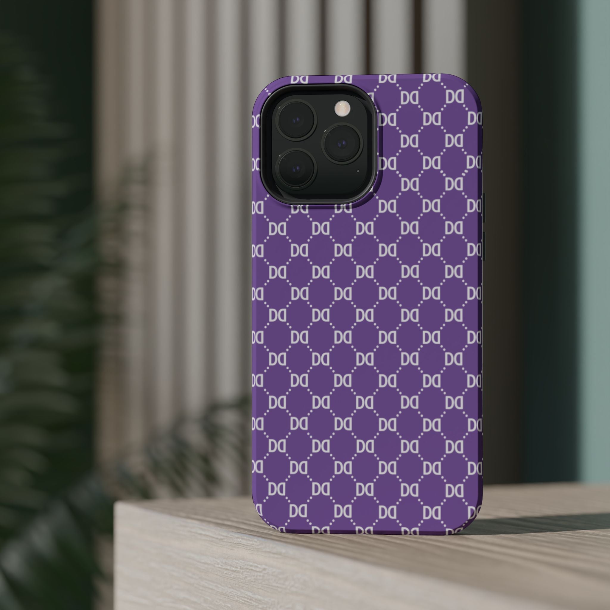 DD Monogram Pattern Magnetic Phone Case