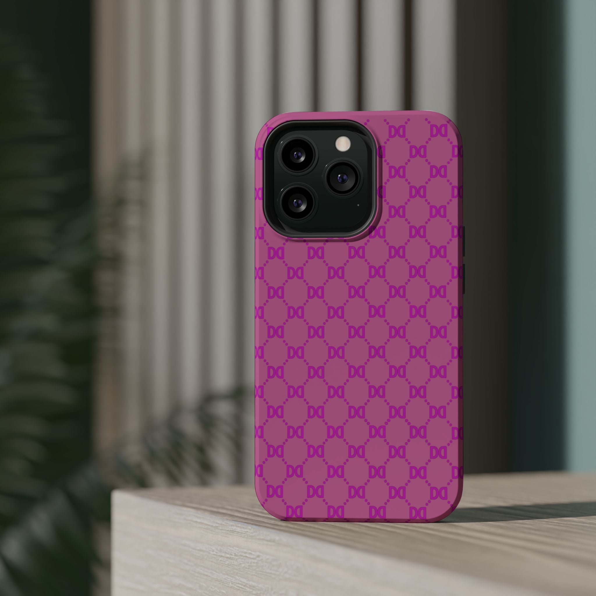 DD Monogram Pattern Magnetic Phone Case