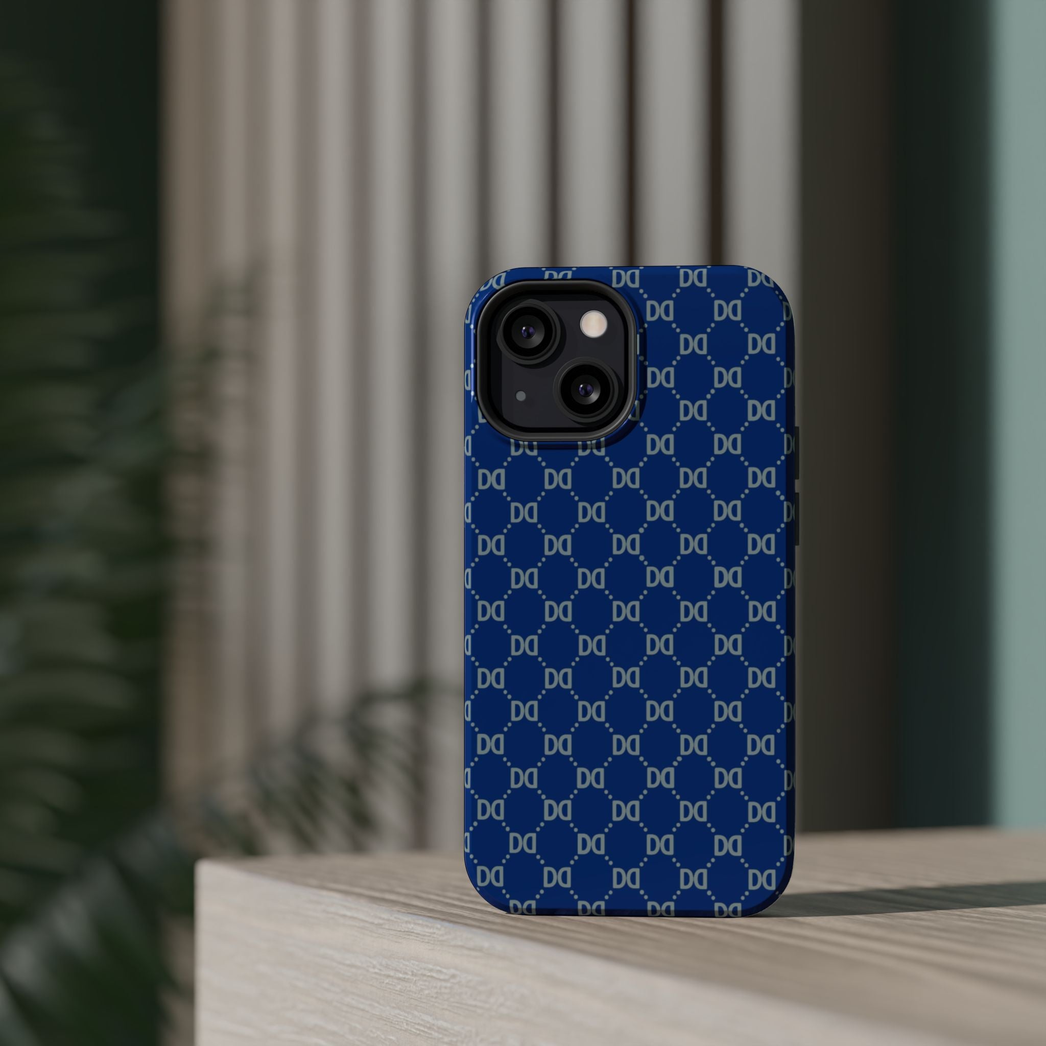 DD Monogram Pattern Magnetic Phone Case