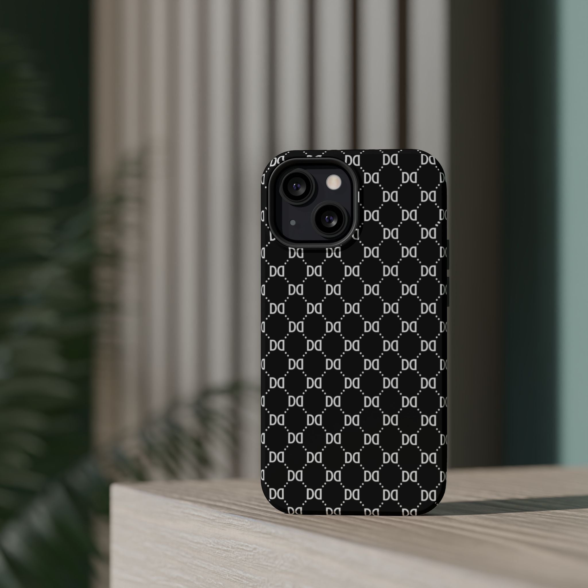 DD Monogram Pattern Magnetic Phone Case