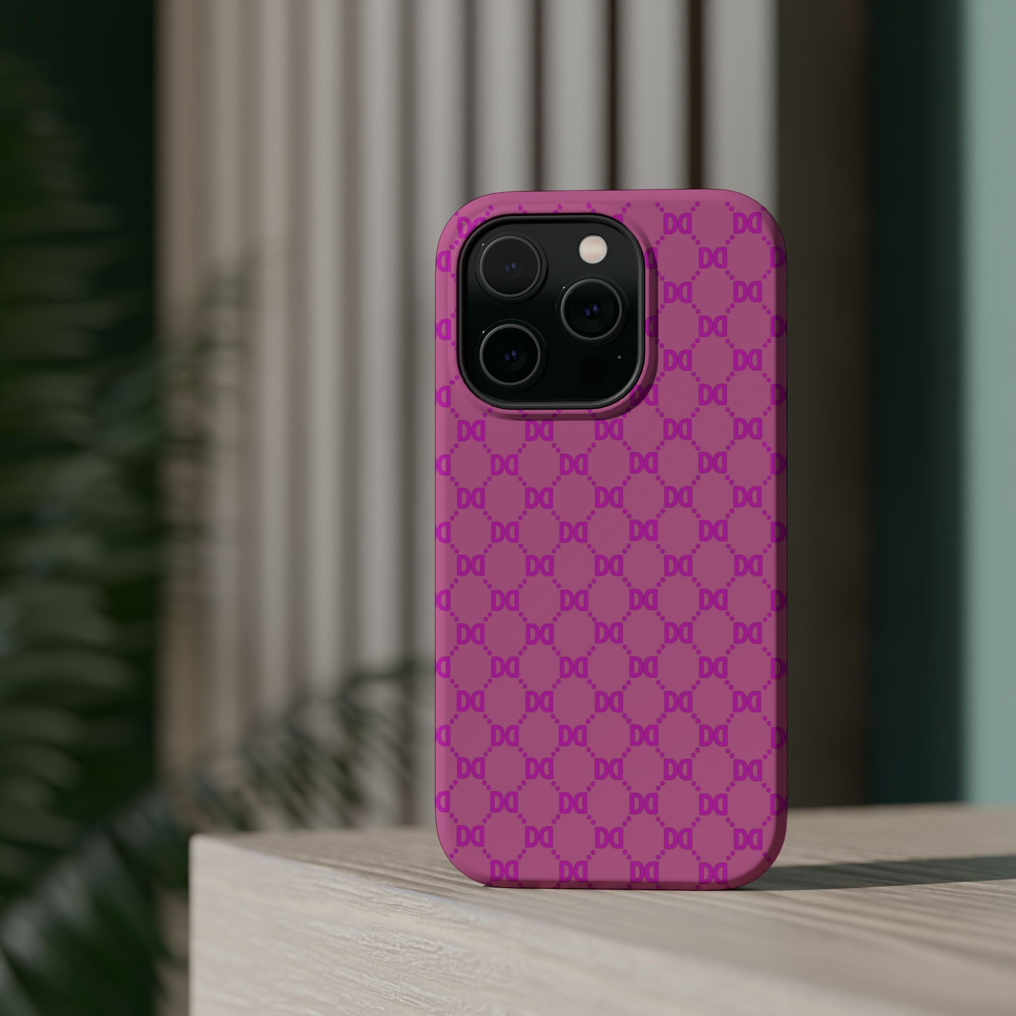 DD Monogram Pattern Magnetic Phone Case