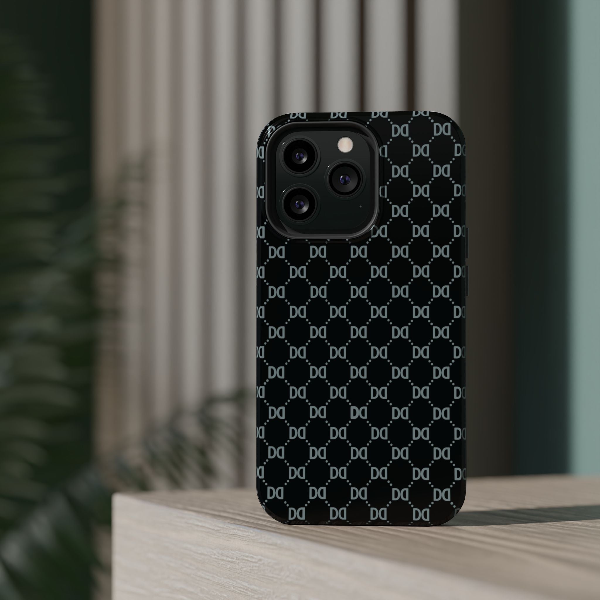 DD Monogram Pattern Magnetic Phone Case